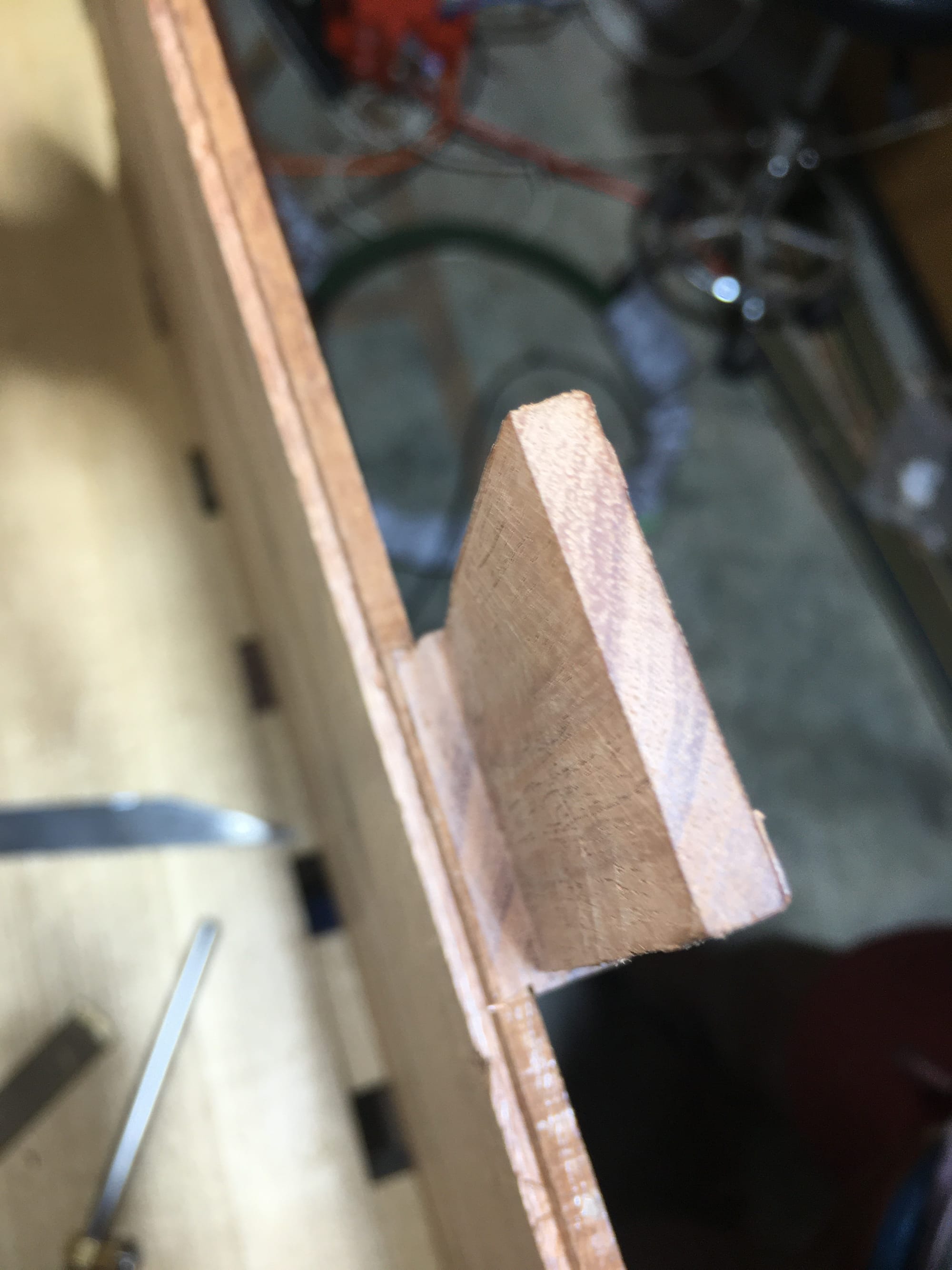 Brush Notes: The Dovetailed Cross Brace and frayed nerves